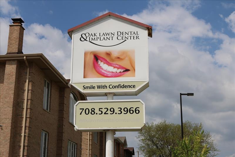 Oaklawn Dental and Implant Center Oak Lawn, IL